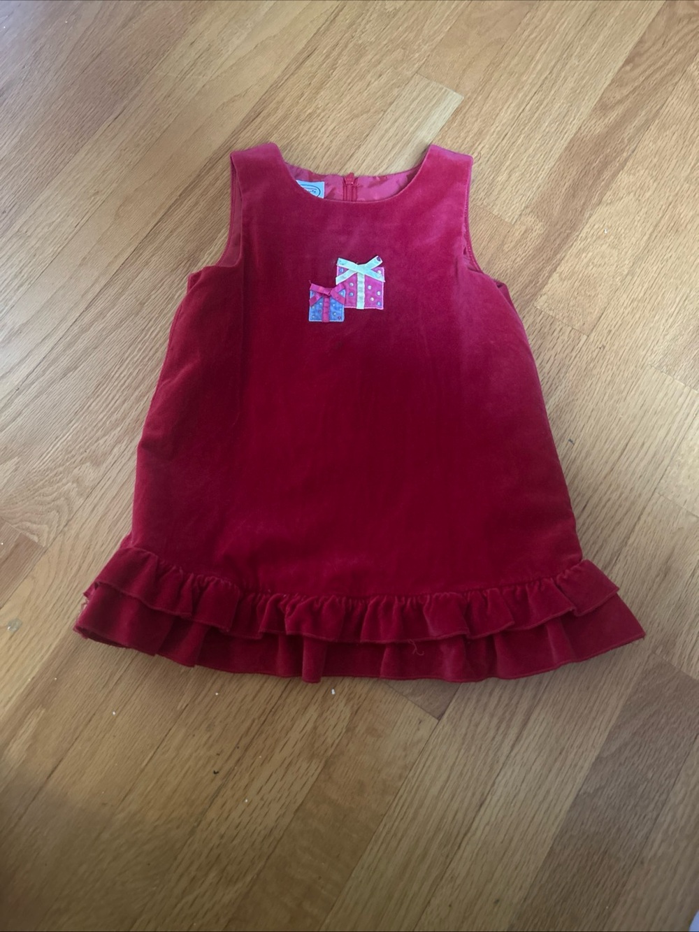 Talbots Kids Vintage Red Velvet Ruffle Hem Holiday Dress with Gift Appliqué